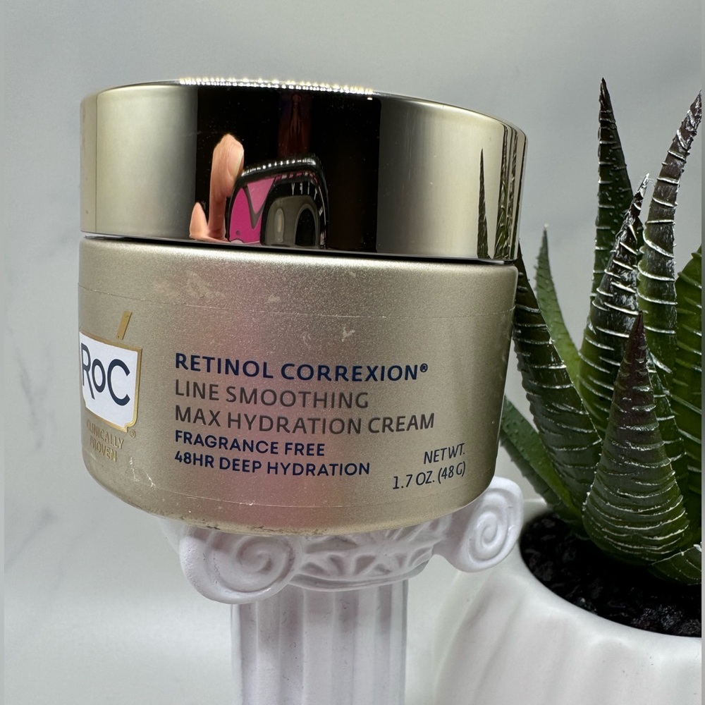 ROC Retinol Correxion Line Smoothing Max Hydration Cream